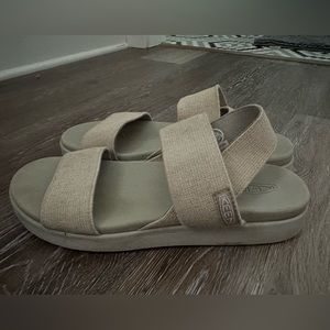 Keen Elle sandals